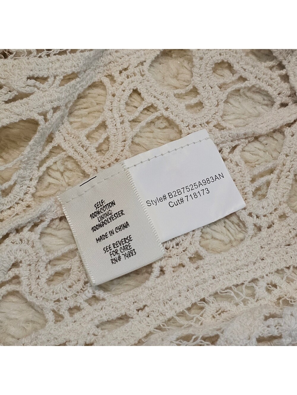 Adiva Off-White Crocheted Lace Top L NWOT - Picture 5 of 7